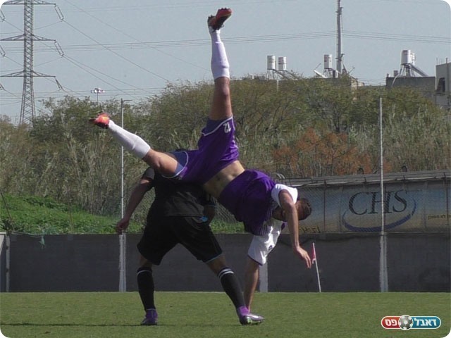 גם הניסיון הזה לא עזר להכח